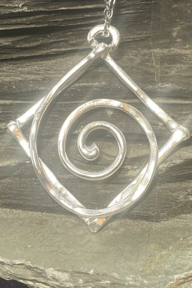 Argentium-Silver-Spiral-Portal-Talisman-03