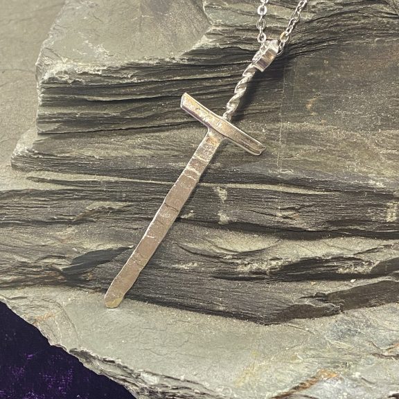 Silver-Sword-Votive-Offering-04