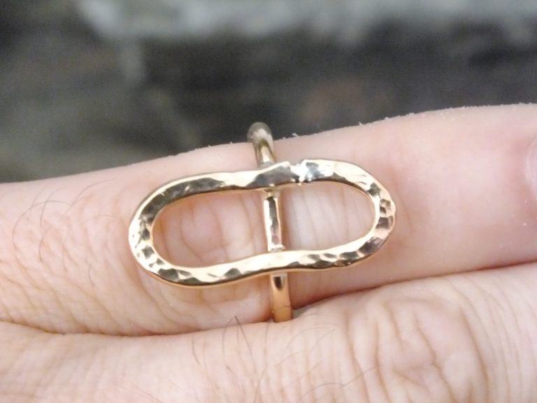Tall Oval Ring - Alternate (Worn On Hand)